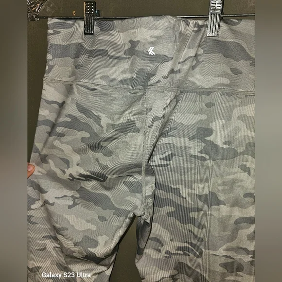 Kyodan Gray Camo Leggings - Picture 4 of 4